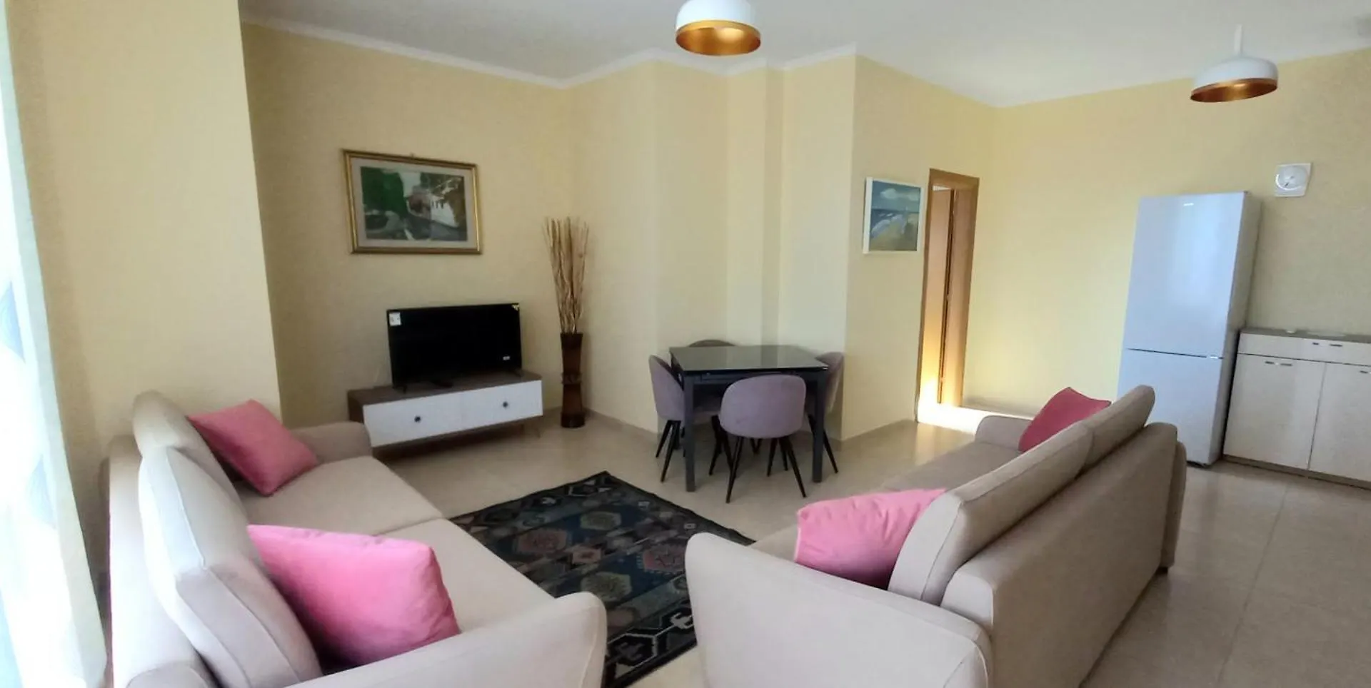 Al'Mar Apartaments Durres Apartment